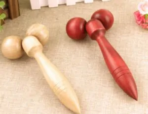 Two Wheel Handle Wood Massager